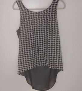 Moa Moa Asymmetrical Black and White Tank Top
